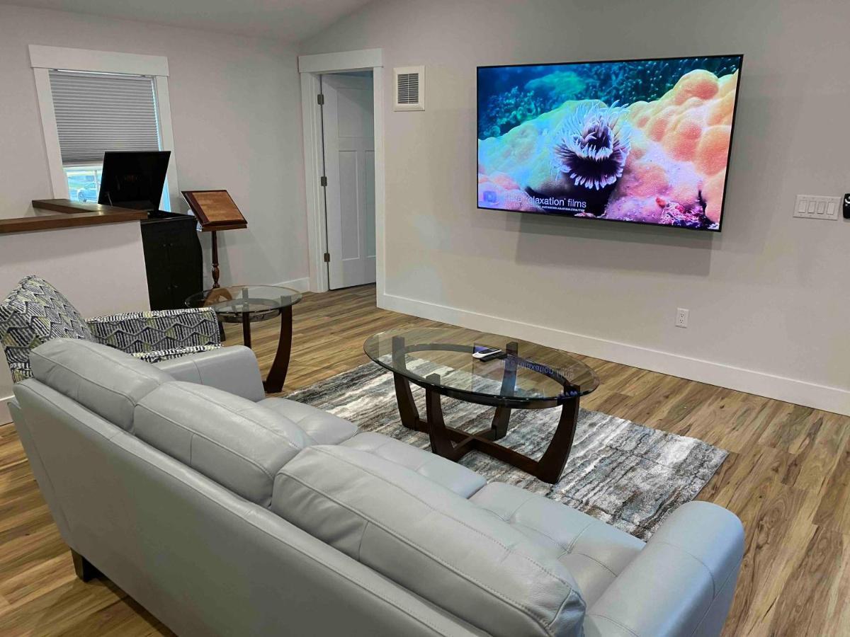 Вилла Modern 2Br 2Ba With King Bed-Fast Wi-Fi 75 Inch Oled Tv Уилмингтон Экстерьер фото